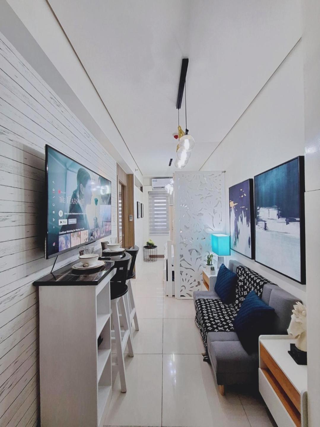 Coast Stay By J 40Th Floor Penthouse Manila Kültér fotó